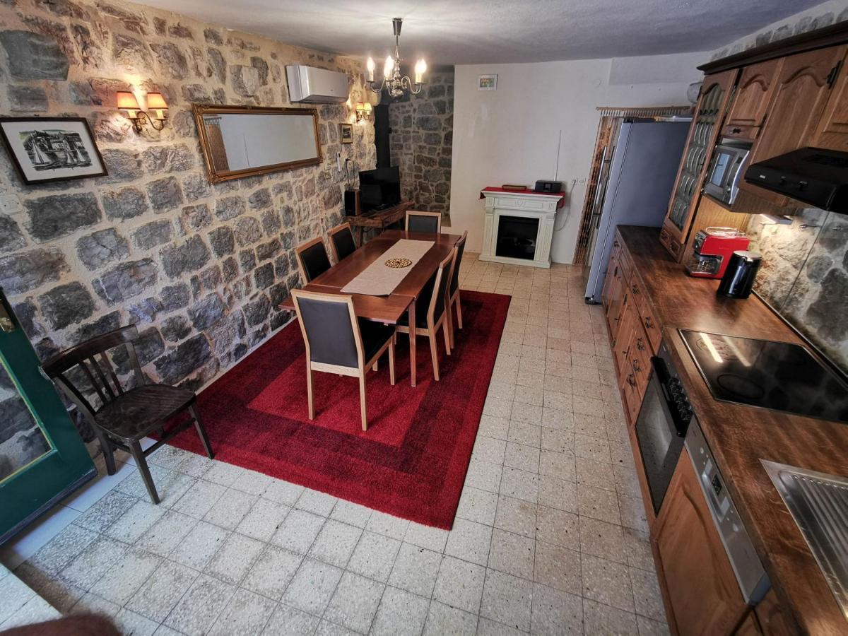 Authentico Deluxe Stari Grad Villa Stari Grad  Bagian luar foto
