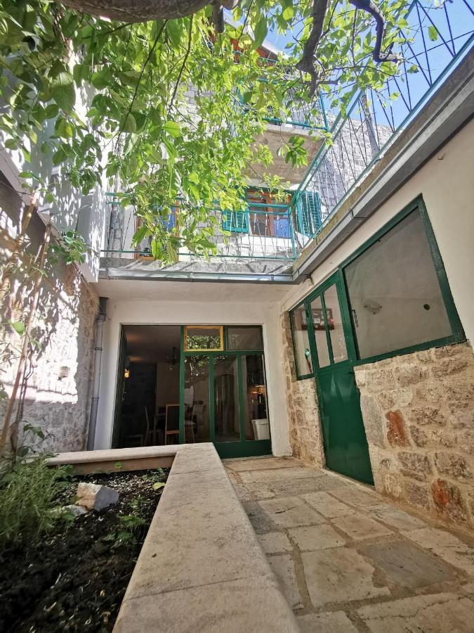Authentico Deluxe Stari Grad Villa Stari Grad  Bagian luar foto